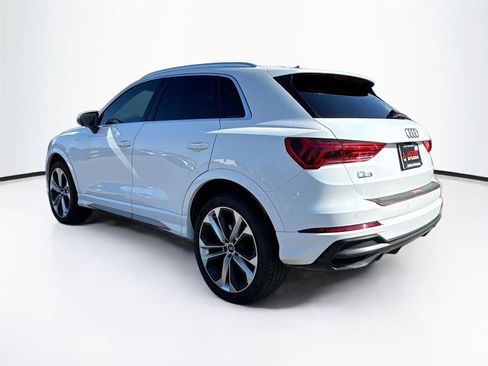 Used 2021 Audi Q3 2.0T Premium w/ Convenience Package image 5