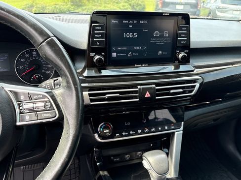 Used 2021 Kia Seltos EX AWD/4WD image 16