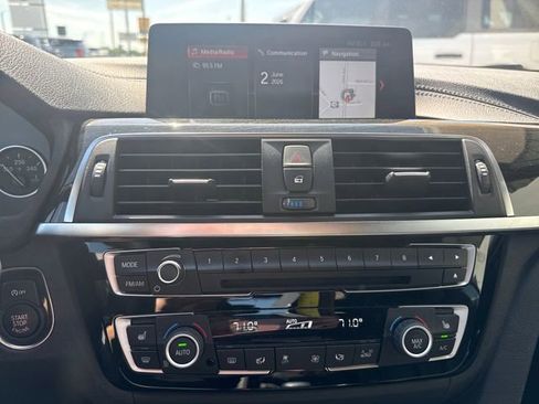 Used 2018 BMW 430i Convertible RWD image 15