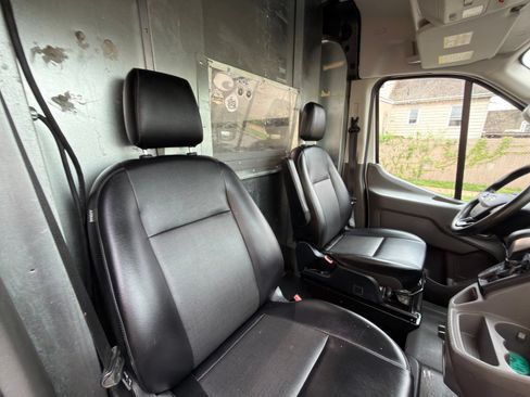 Used 2021 Ford Transit 350 Medium Roof RWD image 22