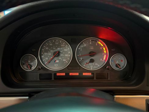 Used 2003 BMW M5 RWD image 35