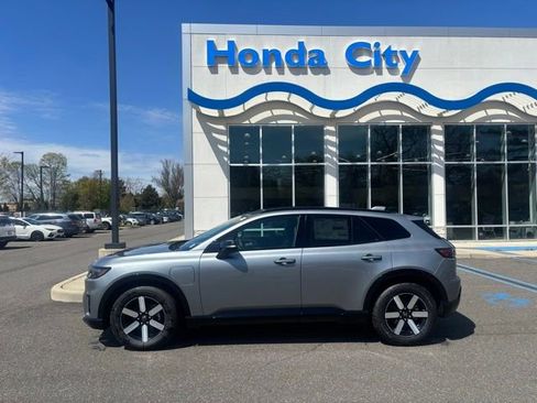 New 2026 Honda Prologue Touring image 3