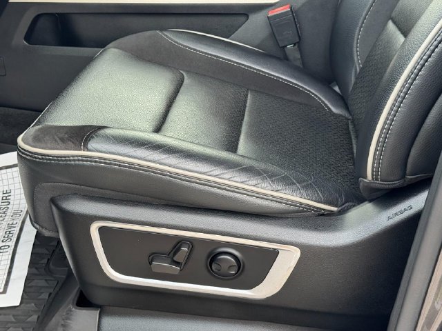 Used 2022 RAM 1500 Laramie AWD/4WD image 22