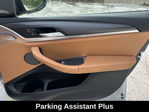 Used 2025 BMW X4 xDrive30i w/ Premium Package image 35