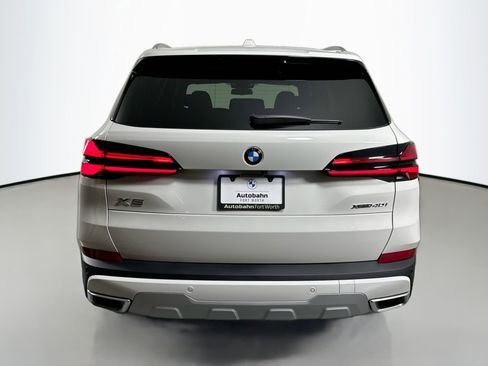New 2026 BMW X5 xDrive40i w/ Parking Assistance Package image 6