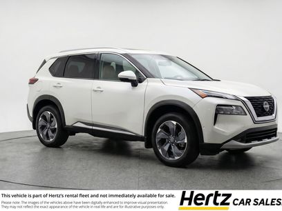 Used 2025 Nissan Rogue SV
