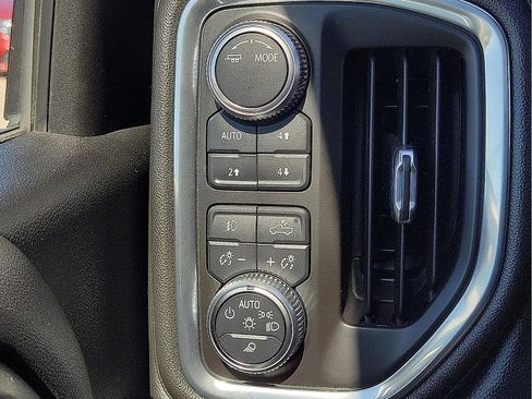 Used 2021 GMC Sierra 3500 Denali w/ Denali Ultimate Package image 16