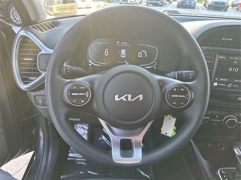 Used 2024 Kia Soul LX w/ Option Group 015 image 11