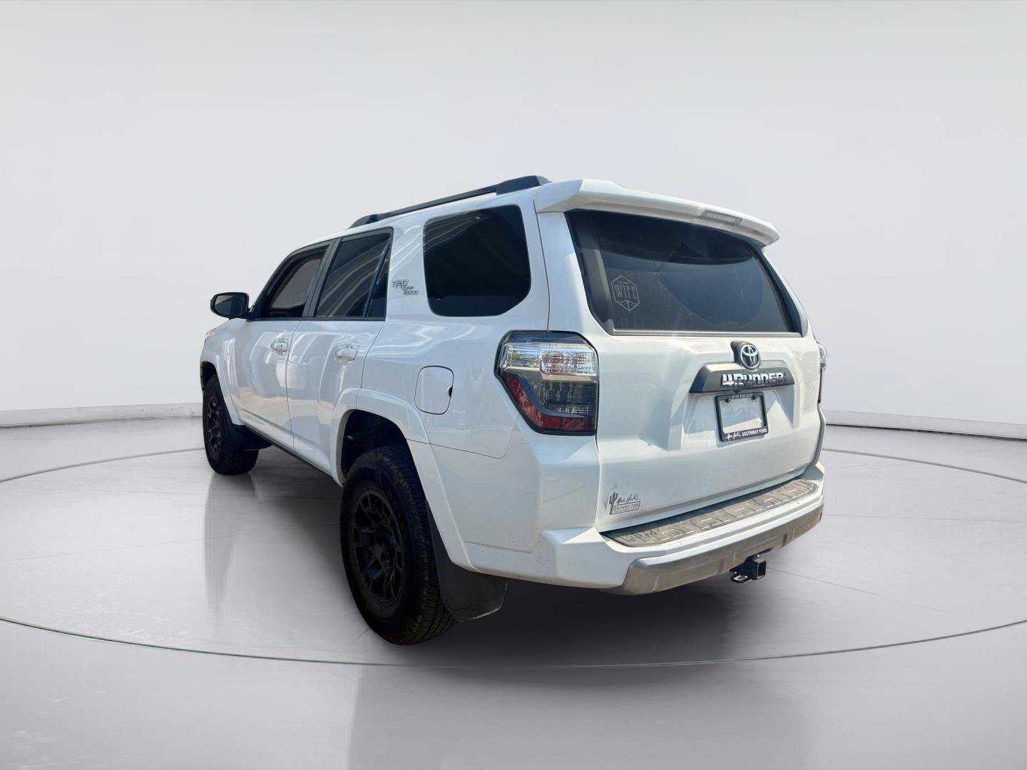 Used 2023 Toyota 4Runner TRD Off-Road AWD/4WD image 8