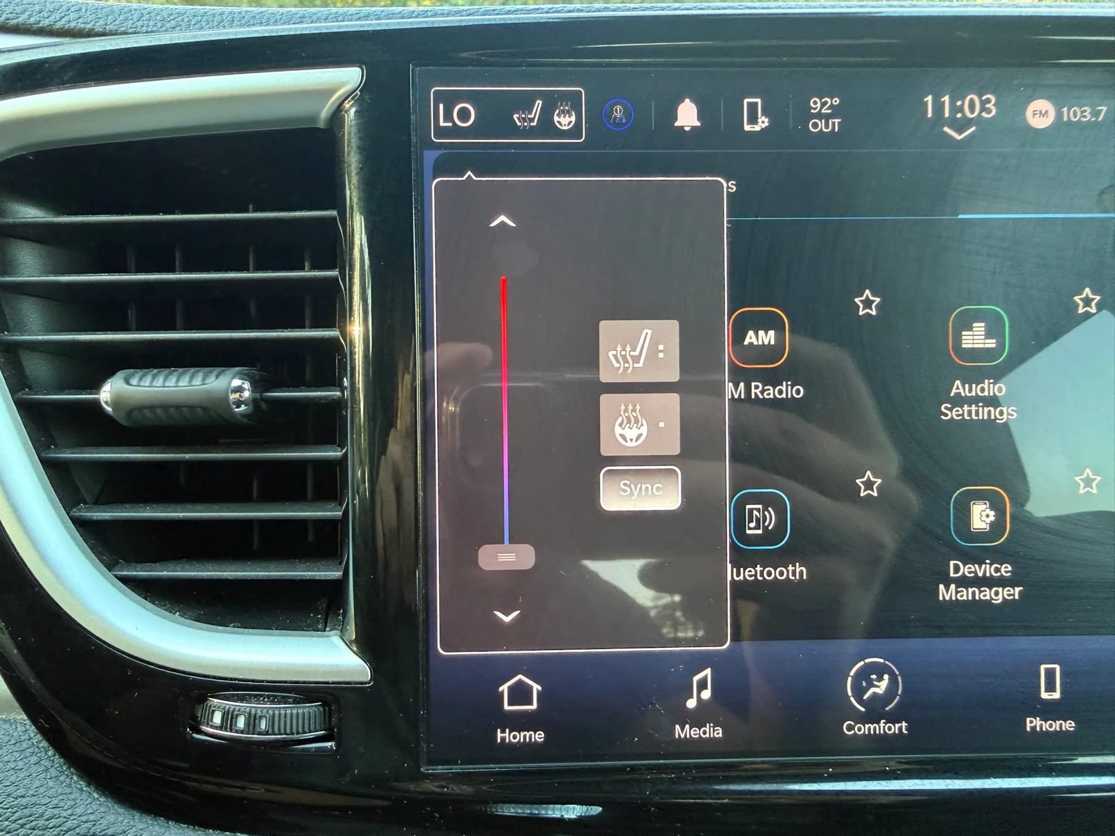 Used 2024 Chrysler Pacifica Touring FWD image 46
