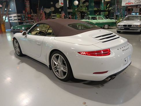 Used 2014 Porsche 911 Carrera S image 10