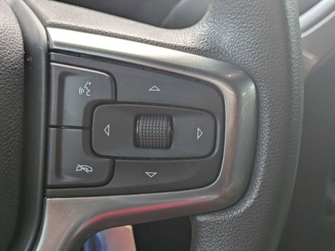 Used 2023 Chevrolet Silverado 2500 Custom w/ Custom Convenience Package AWD/4WD image 30