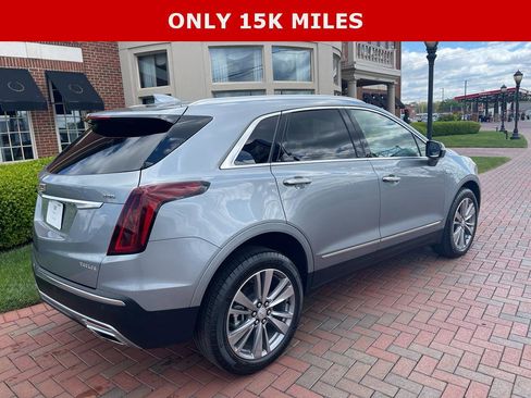 Used 2025 Cadillac XT5 Premium Luxury AWD/4WD image 8