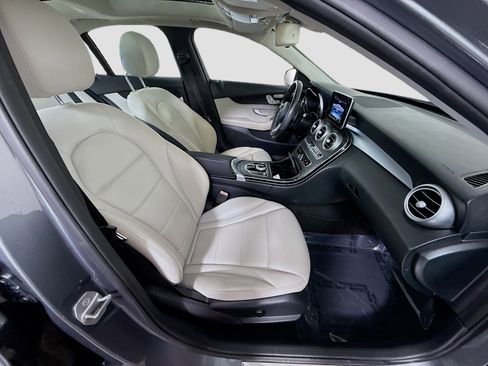 Used 2017 Mercedes-Benz C 300 Sedan w/ Premium 1 Package image 29