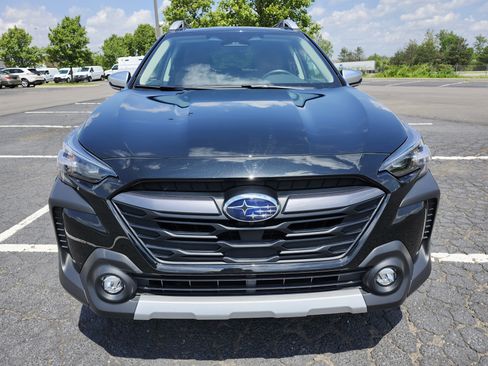 Used 2025 Subaru Outback Touring AWD/4WD image 13