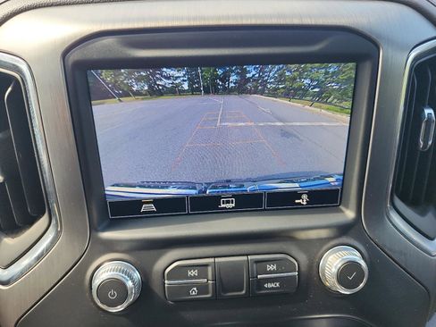 Certified 2022 GMC Sierra 1500 Denali w/ Denali Premium Package AWD/4WD image 19