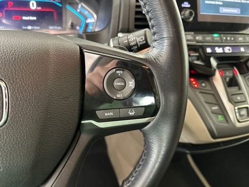 Used 2018 Honda Odyssey EX-L image 16