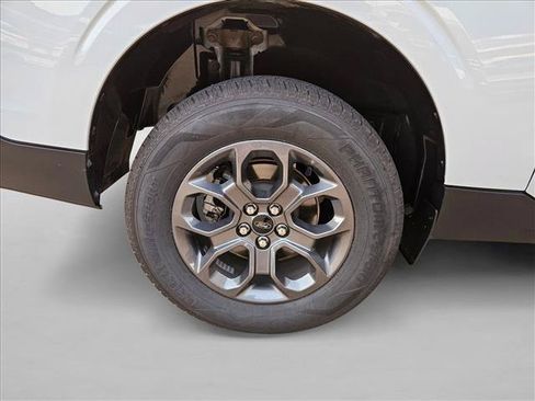 Certified 2024 Ford Maverick XLT w/ XLT Luxury Package AWD/4WD image 19