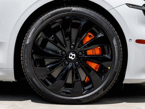 New 2025 Bentley Continental GTC image 21