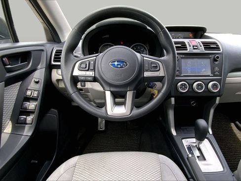 Used 2018 Subaru Forester 2.5i w/ Alloy Wheel Package AWD/4WD image 6
