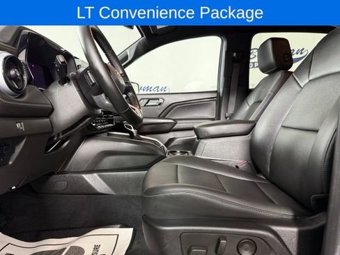 Used 2023 Chevrolet Colorado LT w/ LT Convenience Package III AWD/4WD image 13