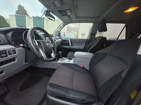 Used 2011 Toyota 4Runner Trail image 12