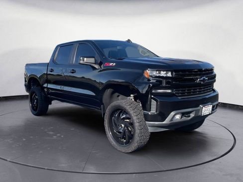 Used 2019 Chevrolet Silverado 1500 RST w/ All-Star Edition image 3