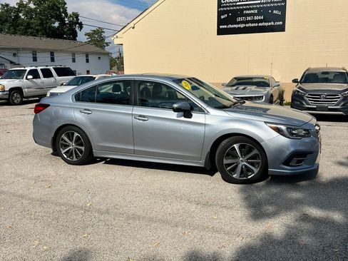 Used 2019 Subaru Legacy 2.5i Limited AWD/4WD image 1