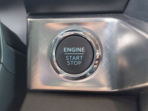 Certified 2024 Ford F250 King Ranch w/ FX4 Off-Road Package image 25