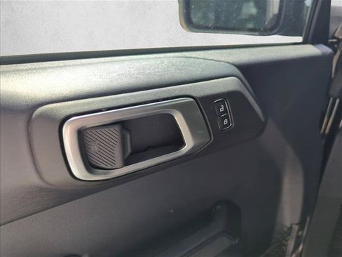 New 2026 Ford Bronco Outer Banks AWD/4WD image 22