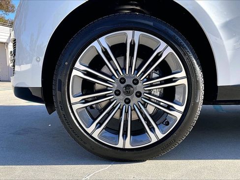 New 2026 Land Rover Range Rover SE AWD/4WD image 6