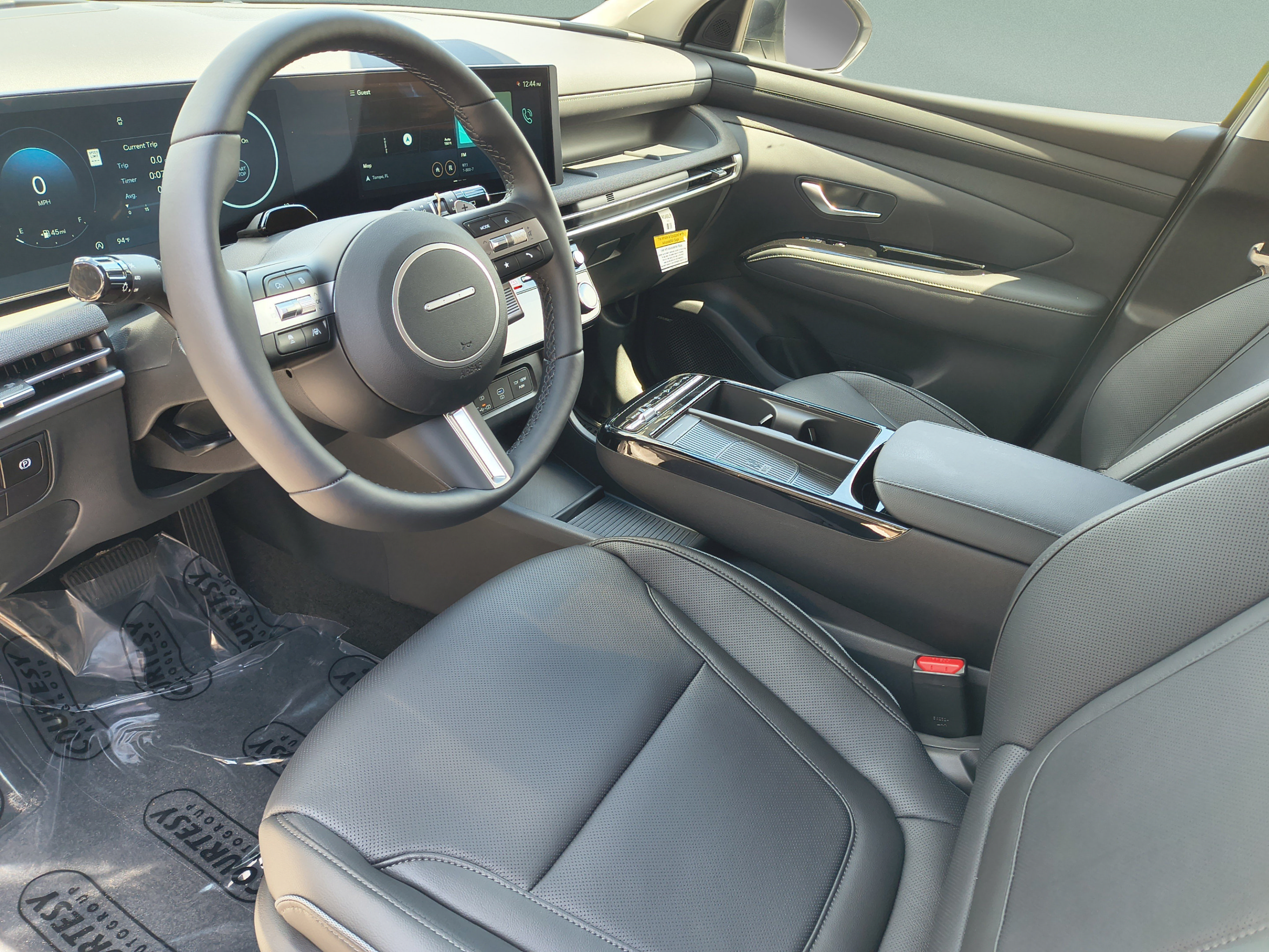 New 2026 Hyundai Tucson Limited w/ Tow & Go Package FWD image 18