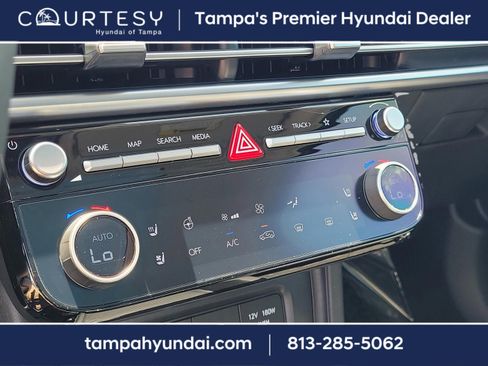 New 2025 Hyundai Tucson Limited image 33