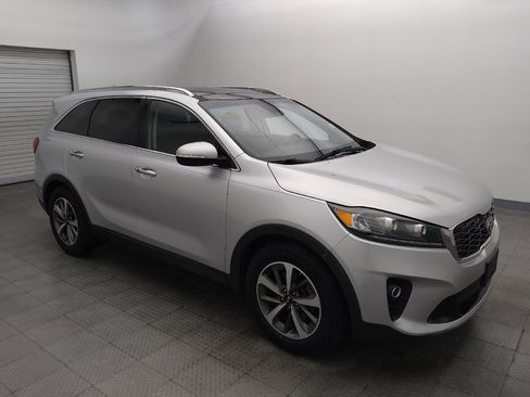 Used 2019 Kia Sorento EX w/ EX Touring Package FWD image 11