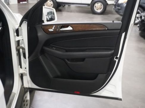 Used 2016 Mercedes-Benz GLE 350 image 24