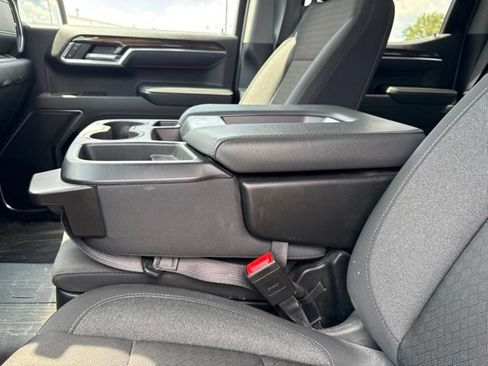 Used 2024 GMC Sierra 1500 Elevation AWD/4WD image 10