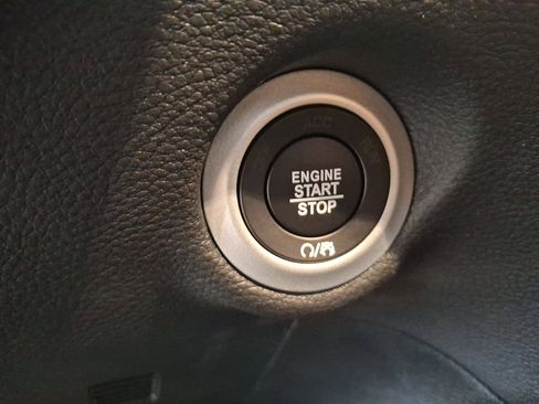 New 2026 Chrysler Pacifica Limited w/ S Appearance Package image 20