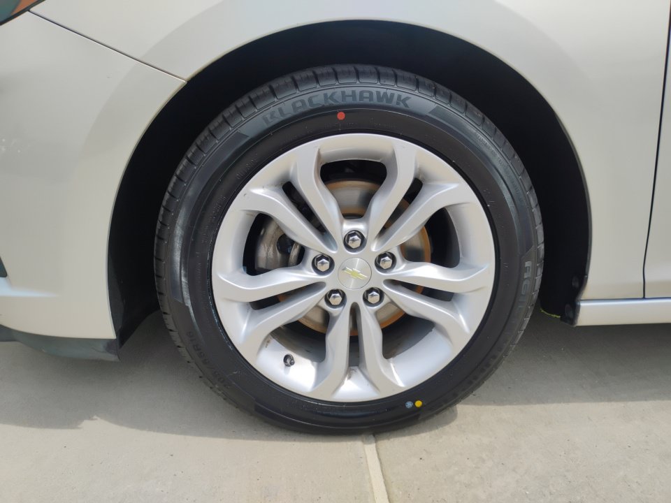 Used 2019 Chevrolet Cruze LT w/ LT Fleet Convenience Package FWD image 27