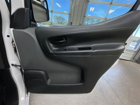 Used 2019 Nissan NV200 S w/ Cruise Control Package FWD image 24