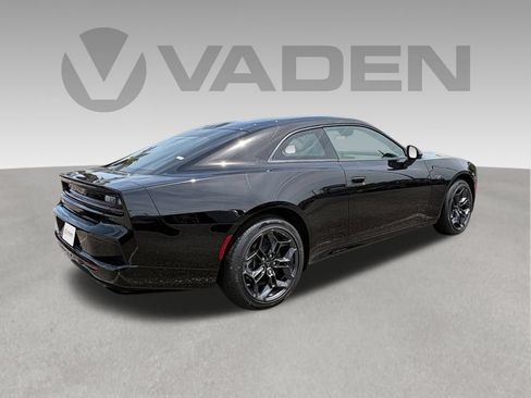 New 2026 Dodge Charger R/T w/ Driver Convenience Group AWD/4WD image 17