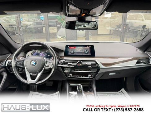 Used 2019 BMW 530i xDrive image 28