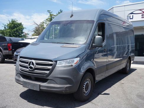 Used 2019 Mercedes-Benz Sprinter 170 image 1