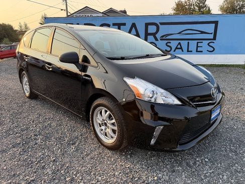 Used 2013 Toyota Prius V Three FWD image 1