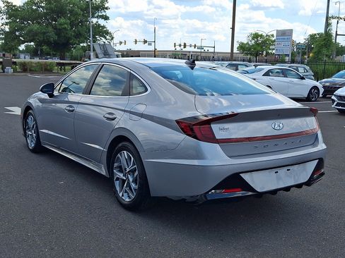 Certified 2023 Hyundai Sonata SEL w/ Cargo Package FWD image 4