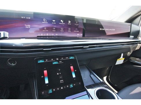 New 2026 Cadillac Escalade 2WD image 17