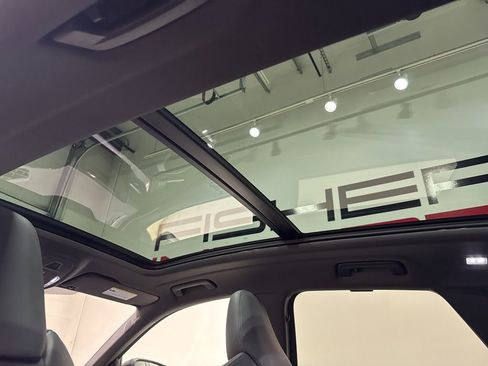 Used 2025 Audi SQ5 Premium Plus image 34