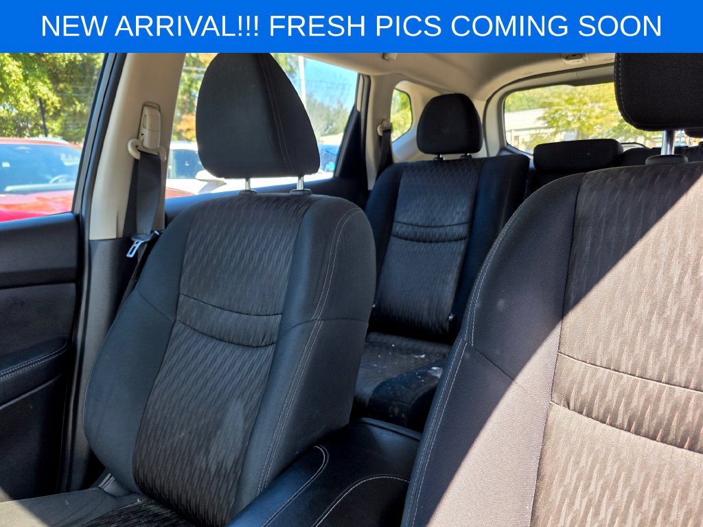 Used 2017 Nissan Rogue S FWD image 8