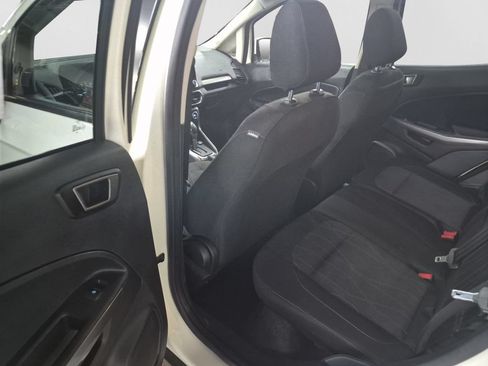 Used 2021 Ford EcoSport SE FWD image 9