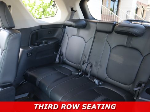 Used 2025 Honda Pilot EX-L image 26
