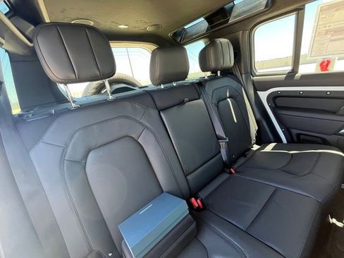 New 2026 Land Rover Defender 110 V8 AWD/4WD image 20